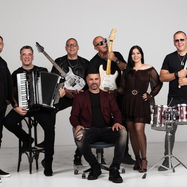 Corona Band