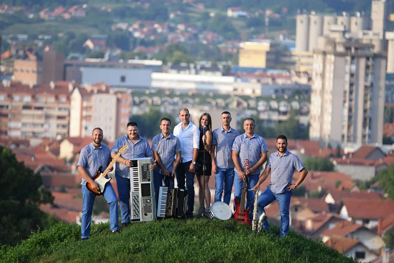 Orkestar Šešir Moj