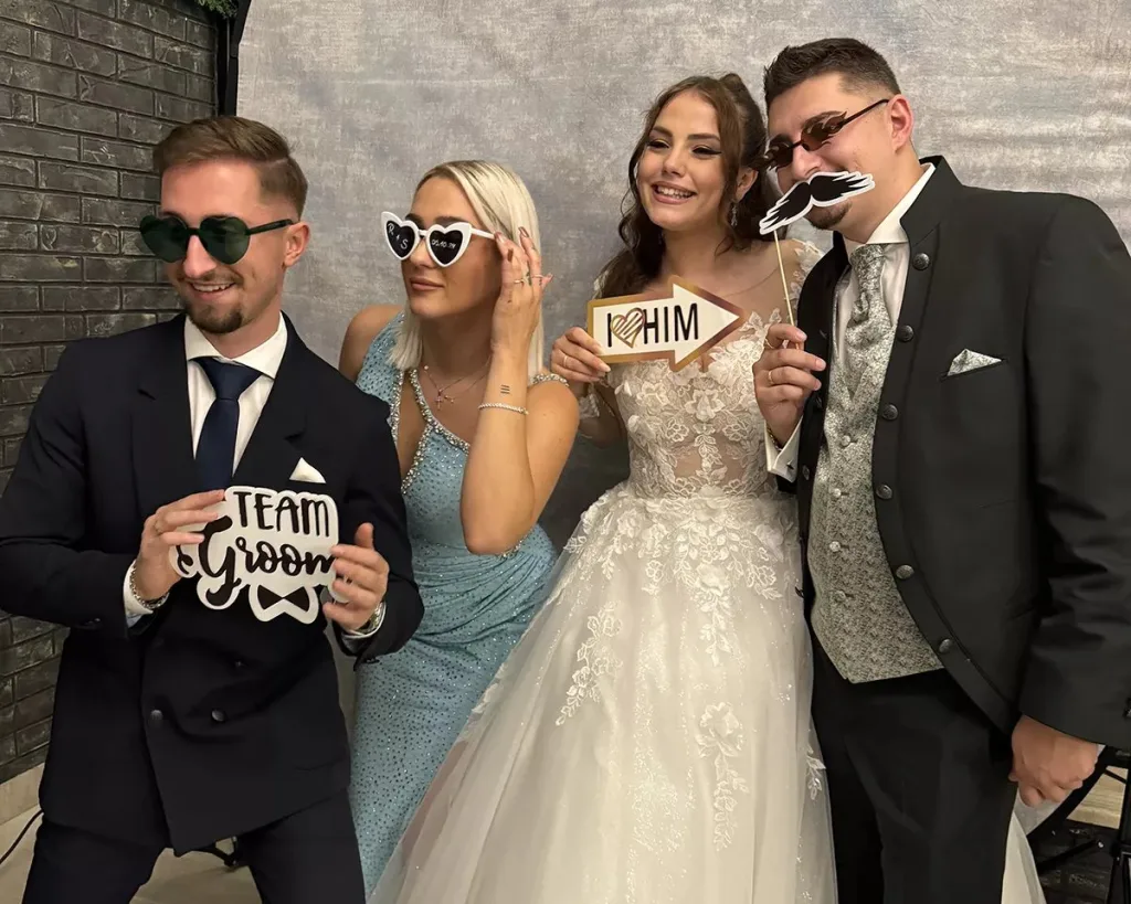 Foto Ogledalo Good Mood Booth — fotograf za venčanje, Beograd