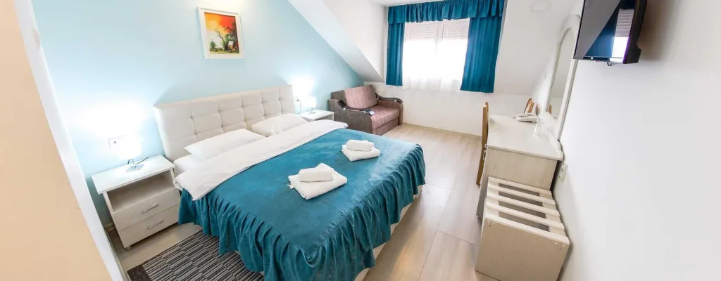 Hotel Ravni Gaj — sala za svadbe i proslave, Knić