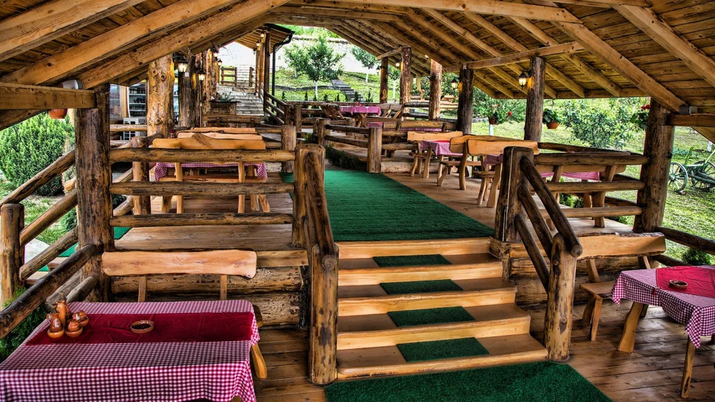 Restoran Stara Krčma — Restoran, Šogolj