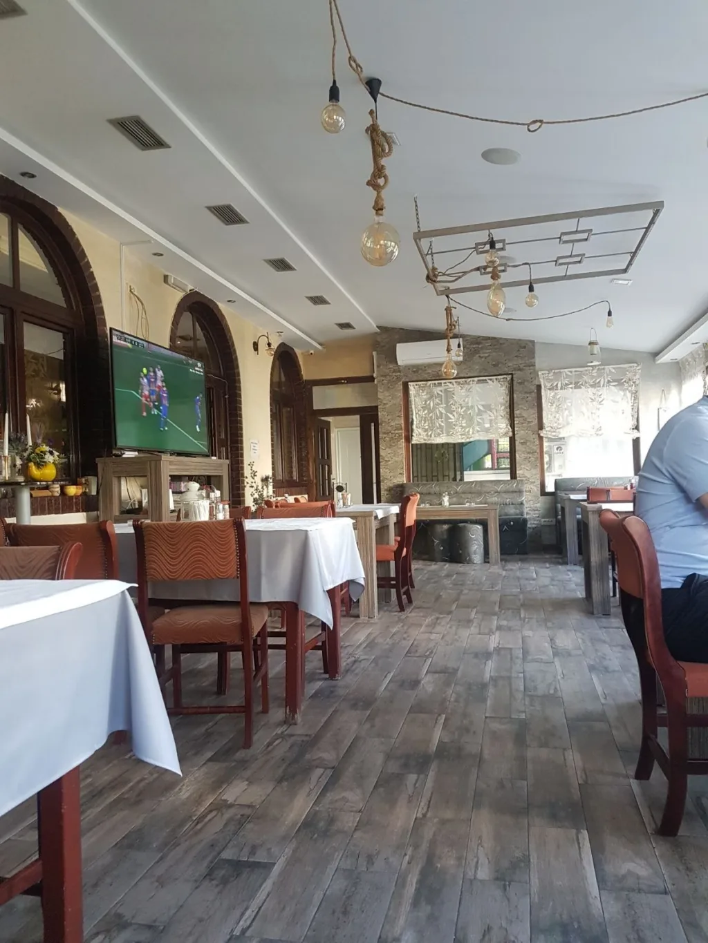 Restoran Kristal — restoran za svadbe, Beograd