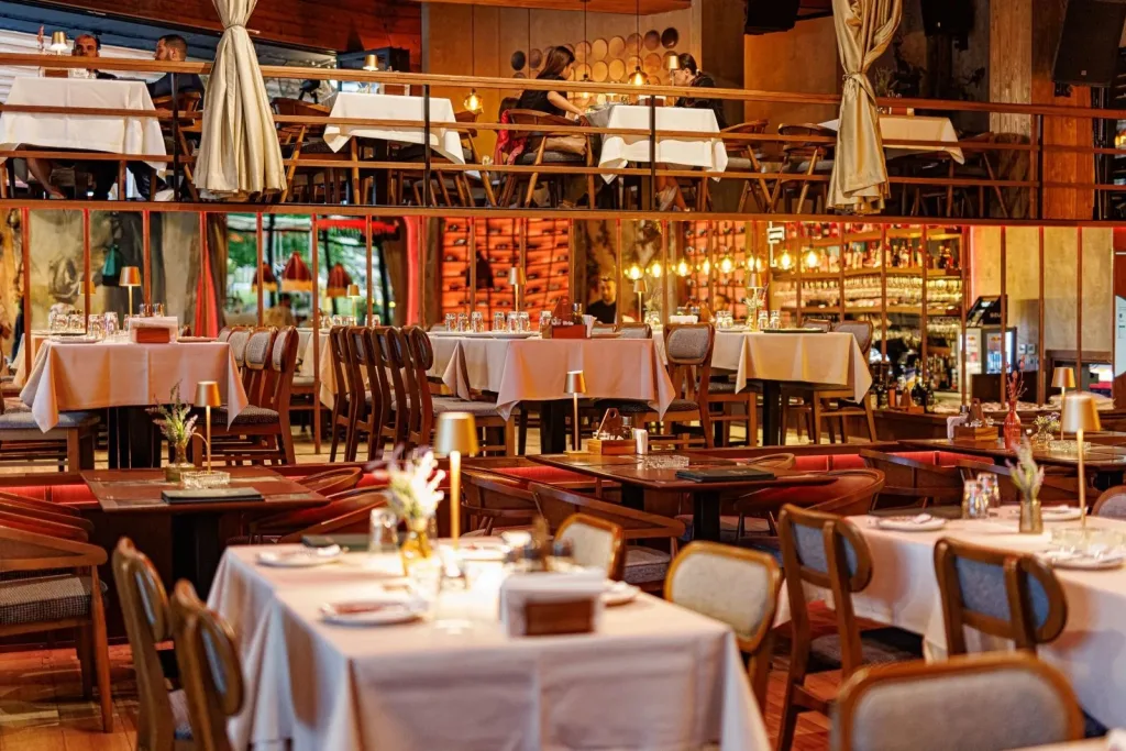 Tradicija nacionalni restoran — restoran za proslave, Beograd