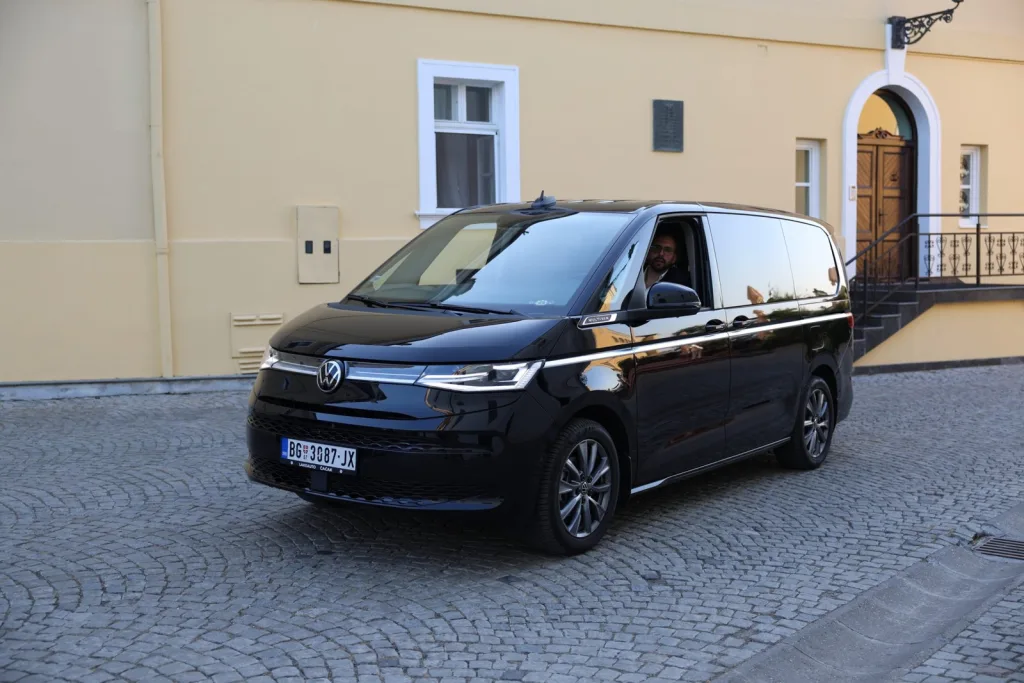 Teddy Limo
