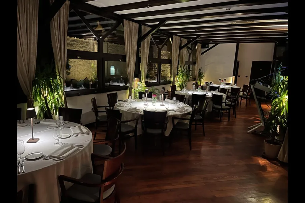 Restoran 27