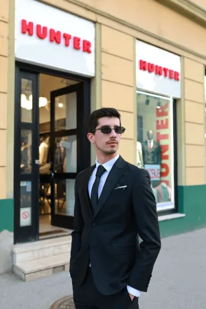 Hunter Fashion Novi Sad — odela za venčanje, Novi Sad