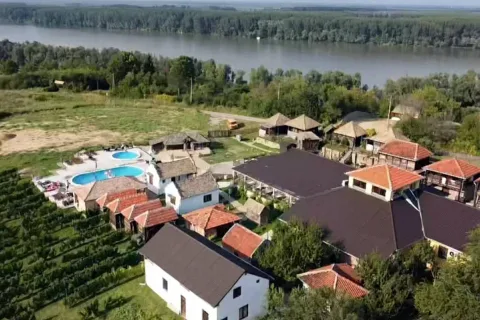 Etno Selo Markovi Konaci — prostor za proslave Novi Sad
