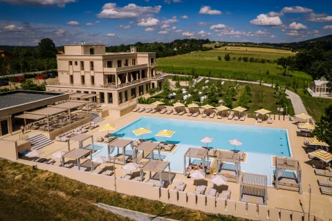 Hotel Hyde Hill / Bikini and Champagne — prostor za proslave Beograd