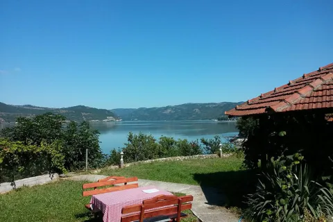 Restoran Lepenac + — prostor za proslave Donji Milanovac