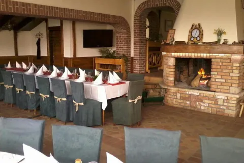 Stari grad kod Vase — prostor za proslave Petrovac