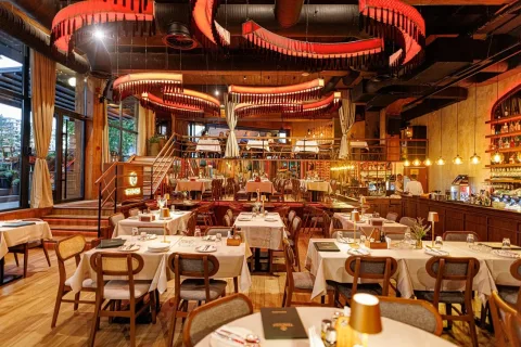Tradicija nacionalni restoran — prostor za venčanje Beograd
