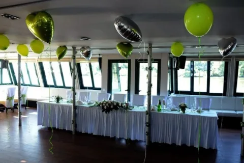 Jahting klub Kej — splav za svadbu Beograd