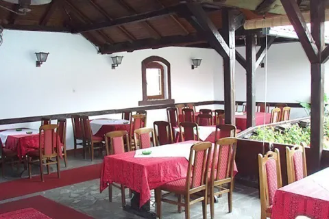 Šumadijski dvori — sala za venčanje Aranđelovac