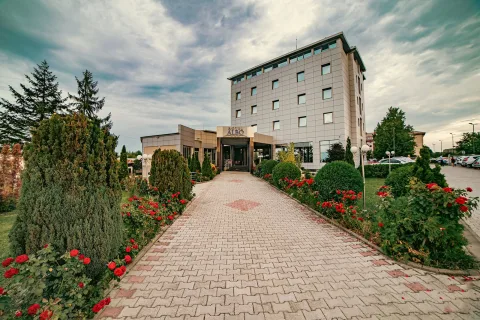 Hotel Albo — sala za venčanje Bor
