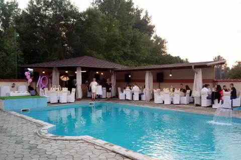 Đeram — sala za venčanje Bratinac