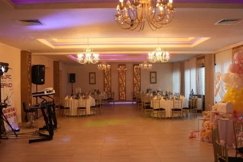 Svečana Sala Fortuna Sremska Mitrovica — sala za venčanje Sremska Mitrovica