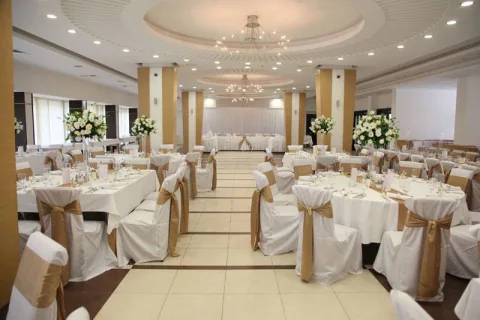 Hotel Vojvodina Zrenjanin — sala za venčanje Zrenjanin