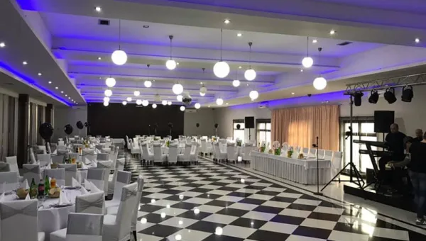 Restoran Emona