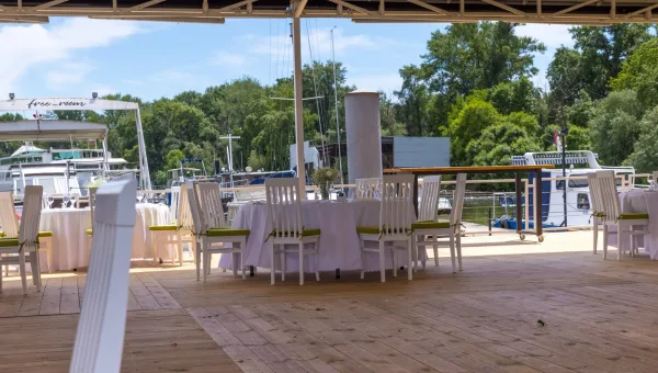 Gabbiano Yachting Club & Event Centar — centar za događaje, Beograd
