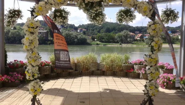 Vila Nešić — sala za venčanje, Loznica